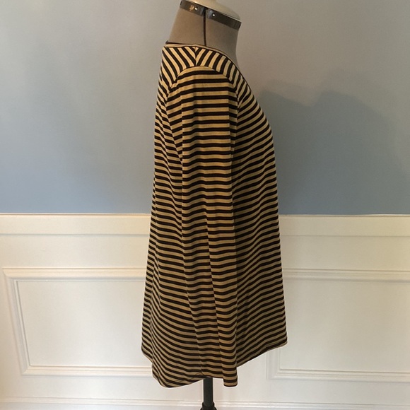 LuLaRoe Striped Long Sleeved Tunic, Scooped Neck Size Medium - Picture 4 of 8